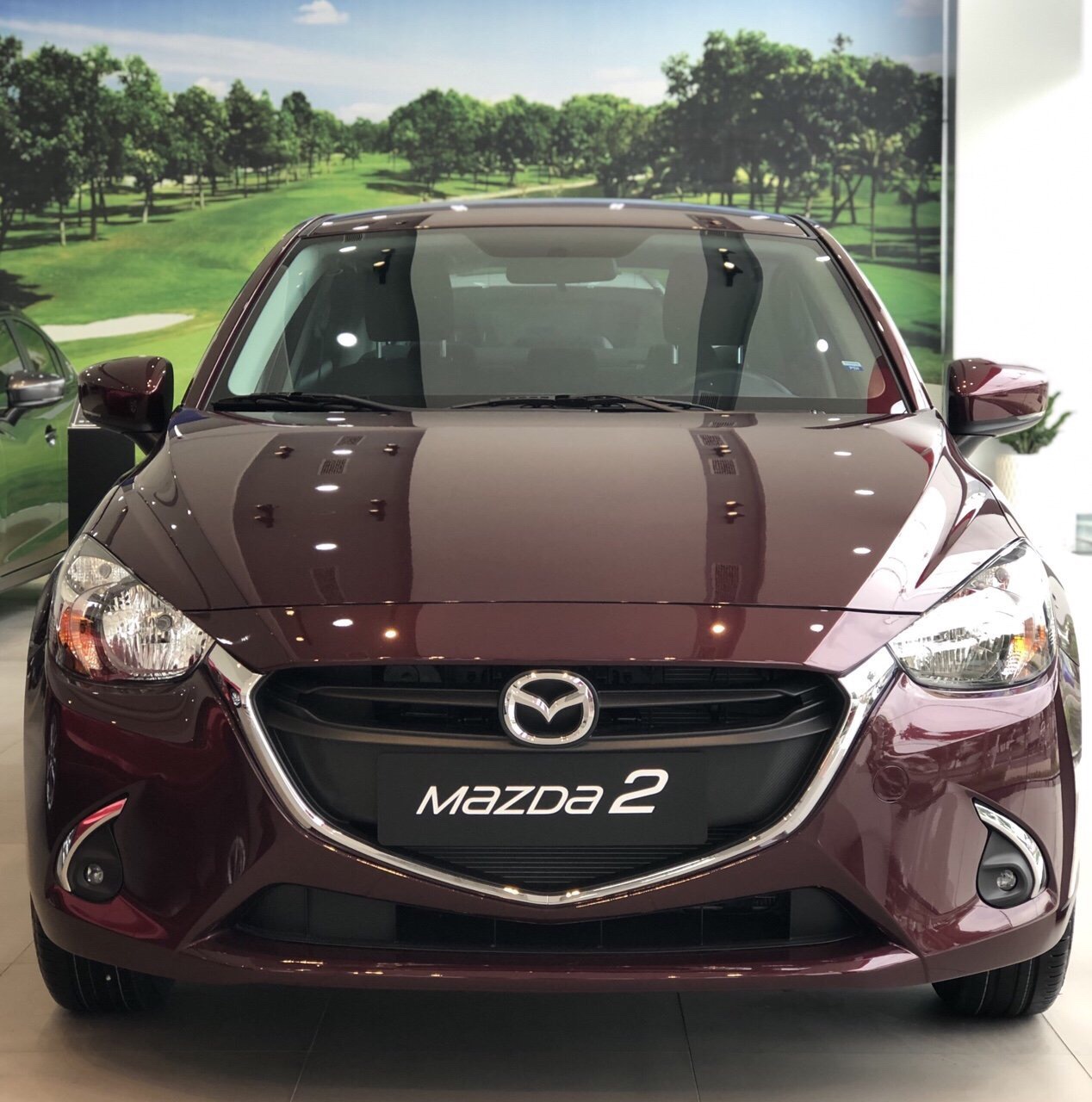 MAZDA 2 XE NHẬP NGUYÊN CHIẾC CHỈ CẦN ĐƯA TRƯỚC 160 TRIỆU
