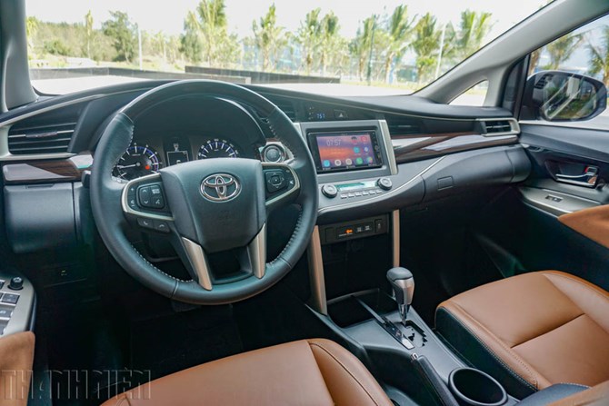 innova-2017-toyota-sai-gon (10).jpg