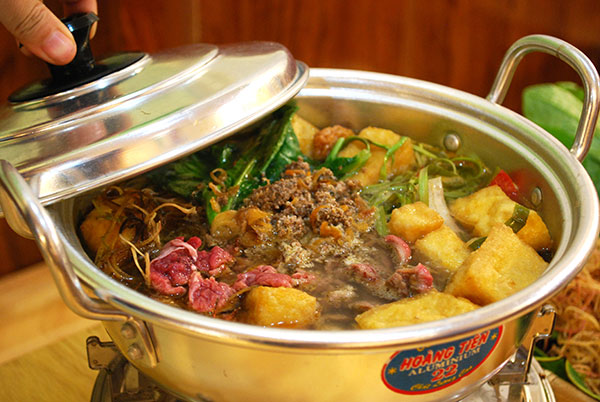 nha_hang_o_tay_ninh.JPG