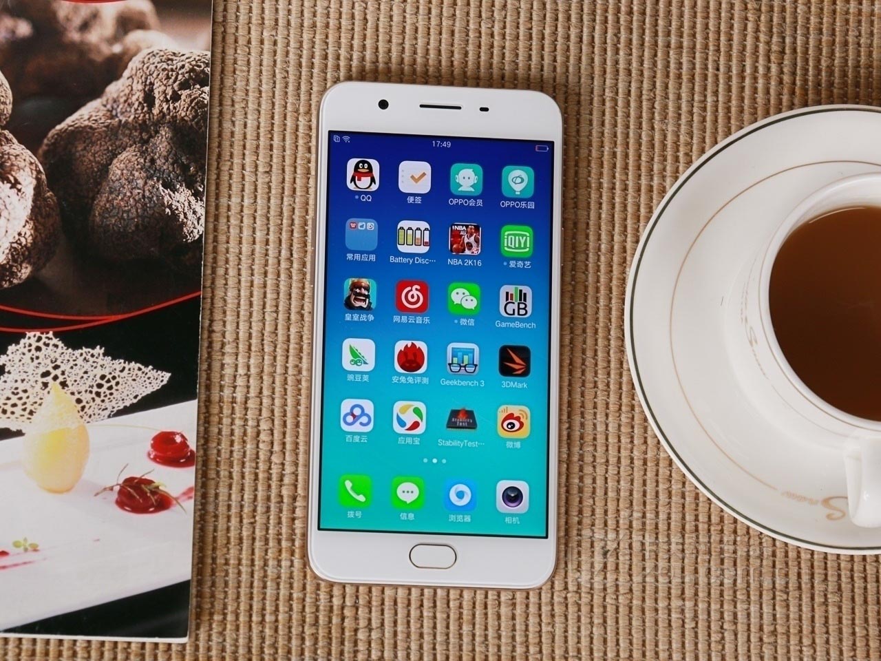 oppo-f1s-ra-mắt-tây-ninh-24h (3).jpg